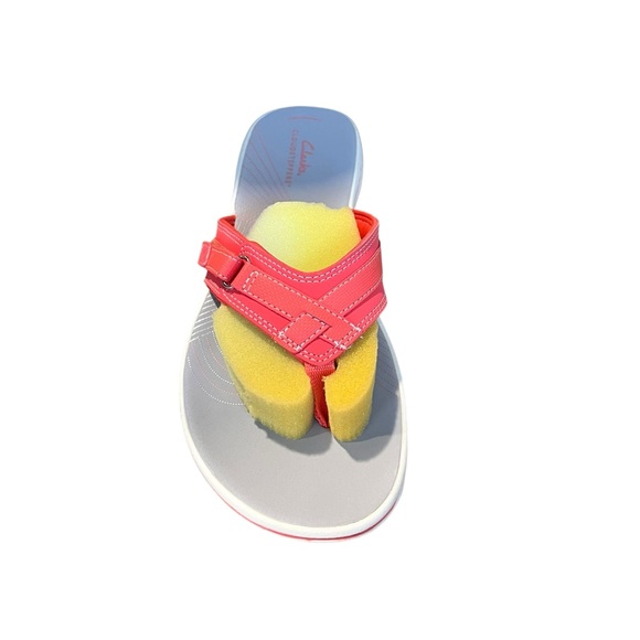 Clarks Breeze Sea Bright Coral Women’s Sandals Flip Flops NEW - Picture 2 of 7